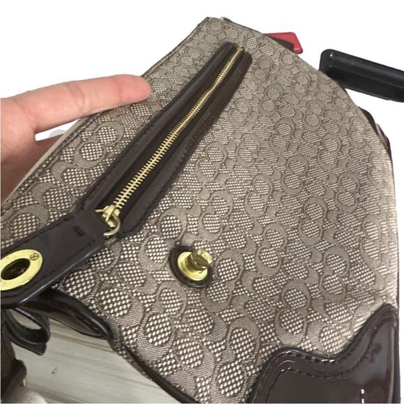 COACH Poppy Signature C Mini Oxford East/West Swingpack Canvas Crossbody - Picture 11 of 11